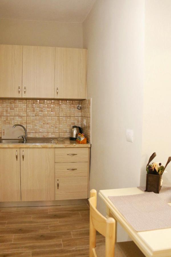 New Bazaar Arben's Apartment Tirana Buitenkant foto
